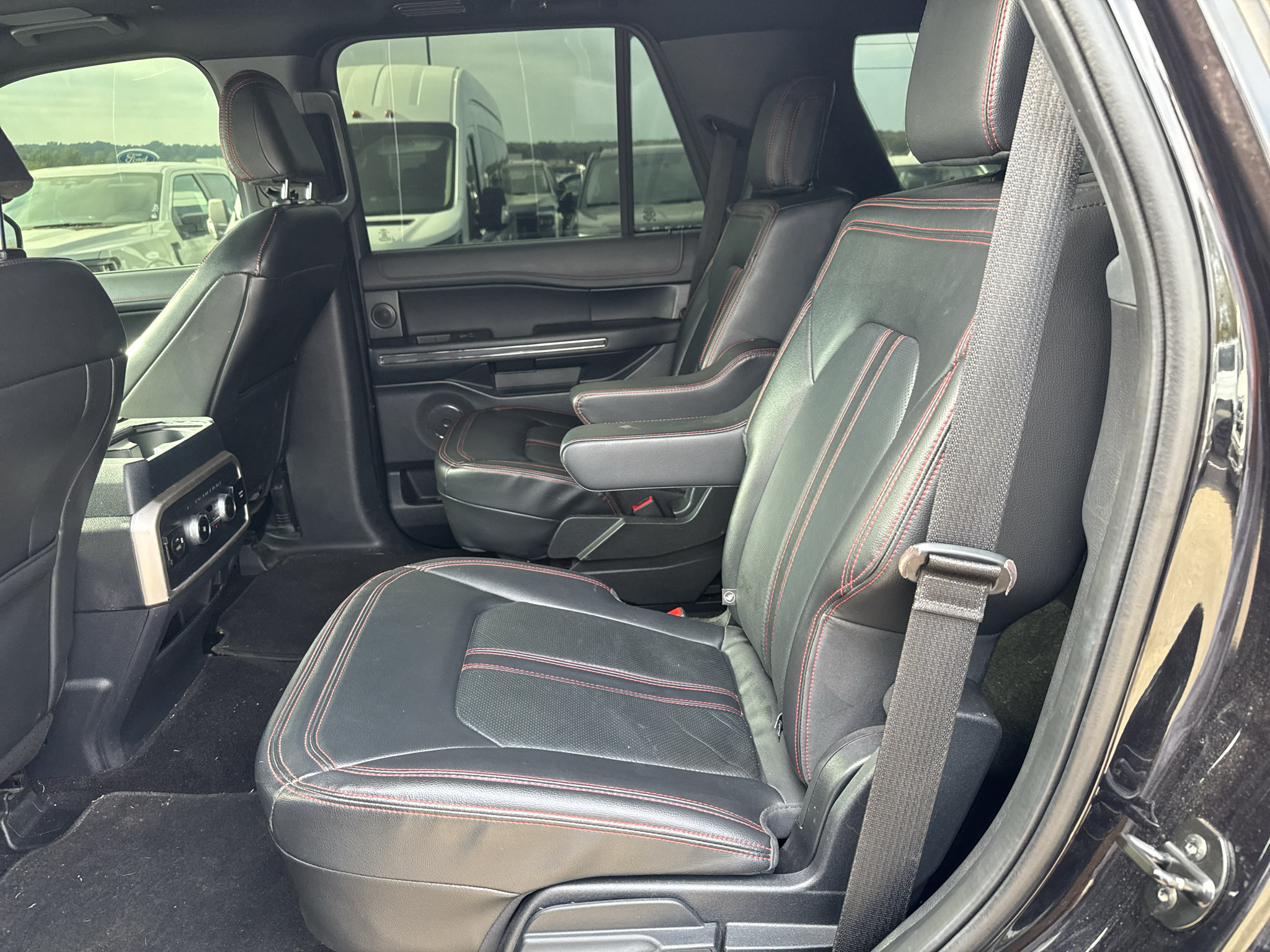 Certified 2022 Ford Expedition Limited RWD image 11