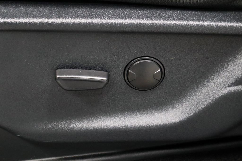 Certified 2025 Ford F150 XLT w/ Equipment Group 301A Standard image 24