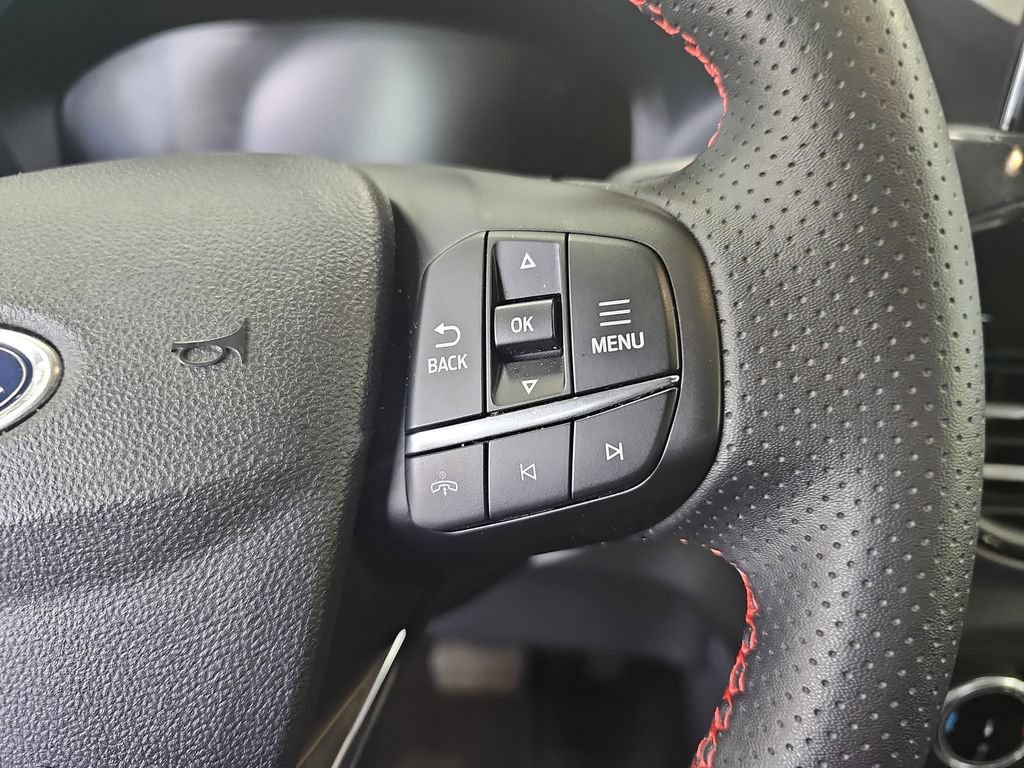 Certified 2025 Ford Escape ST-Line AWD/4WD image 16