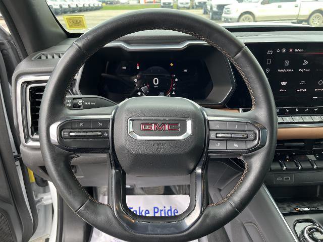 Used 2023 GMC Canyon AT4 w/ AT4 Premium Package image 11