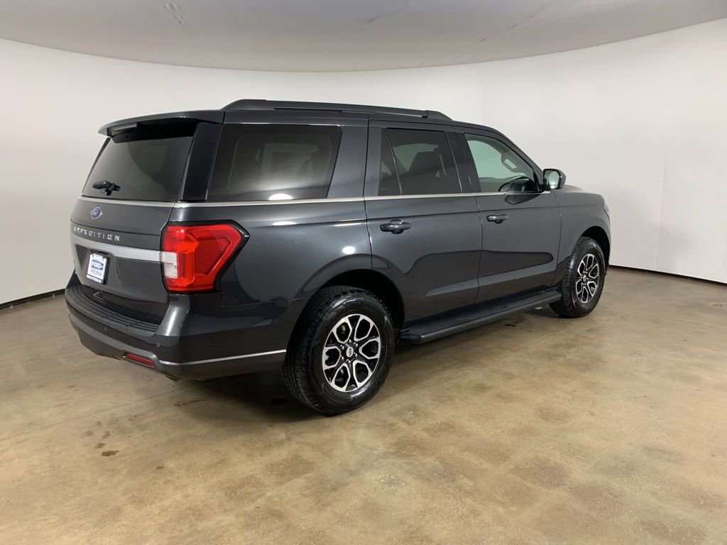Certified 2022 Ford Expedition XLT AWD/4WD image 8