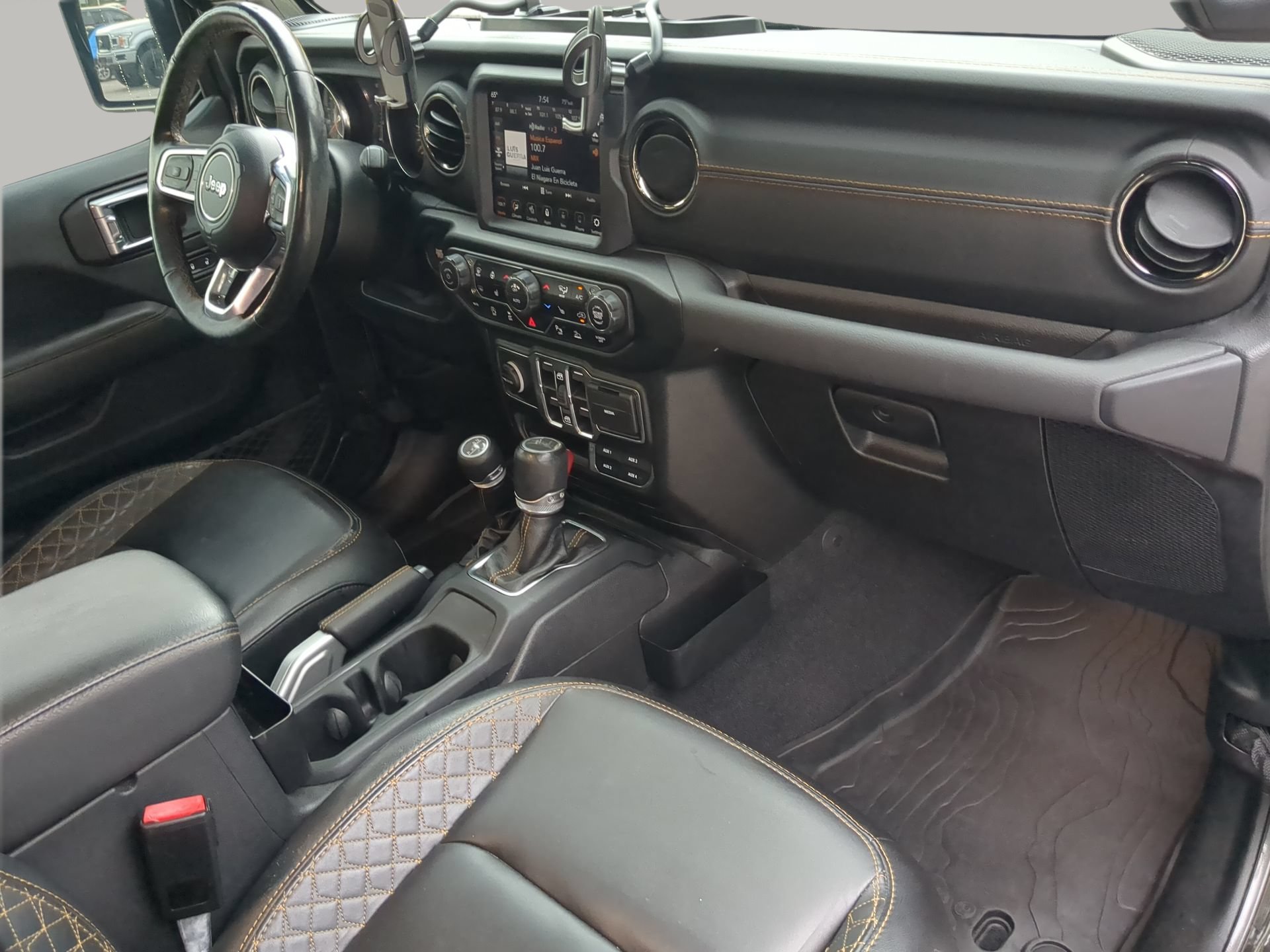 Used 2021 Jeep Gladiator Overland AWD/4WD image 48