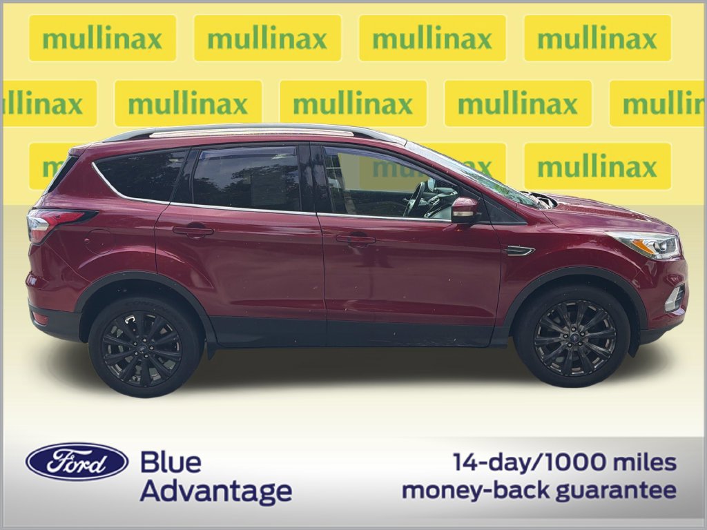 Certified 2017 Ford Escape Titanium FWD image 2