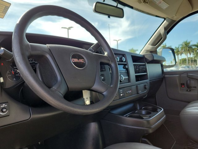 Used 2021 GMC Savana 2500 image 28
