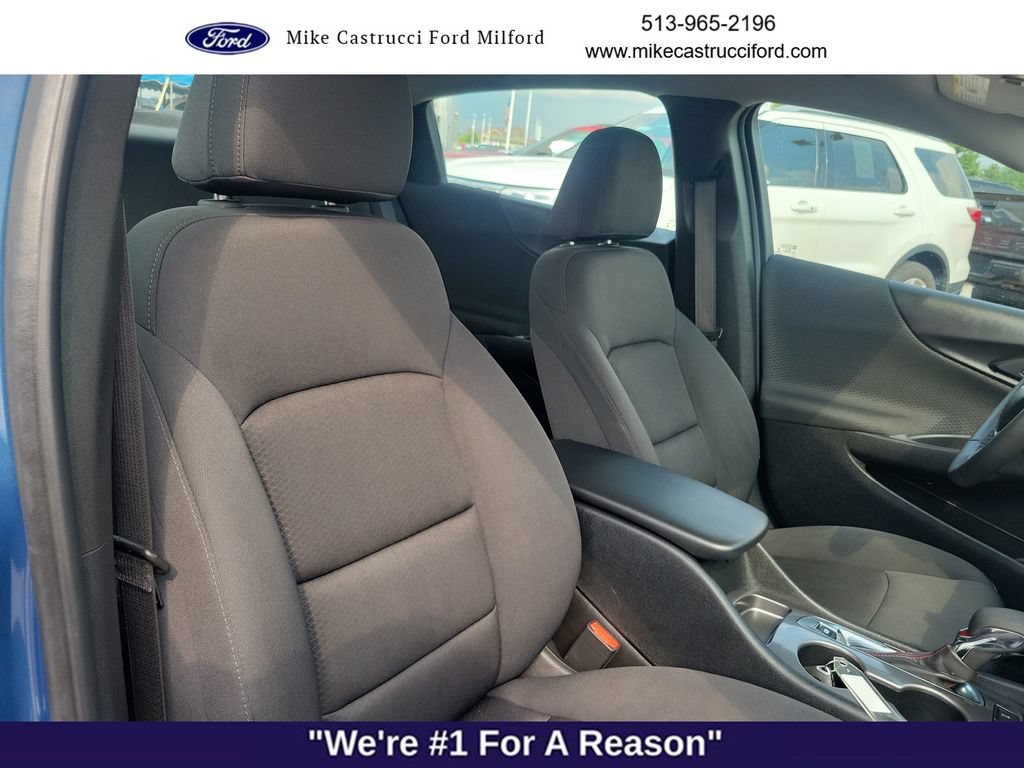 Used 2025 Chevrolet Malibu RS FWD image 24