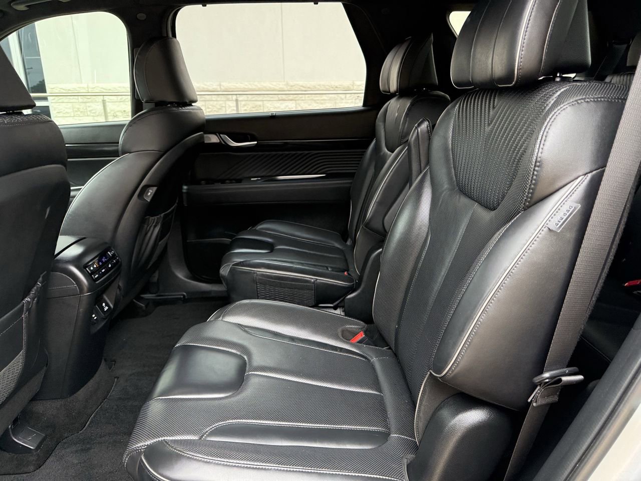 Used 2023 Hyundai Palisade Calligraphy w/ Cargo Package FWD image 24