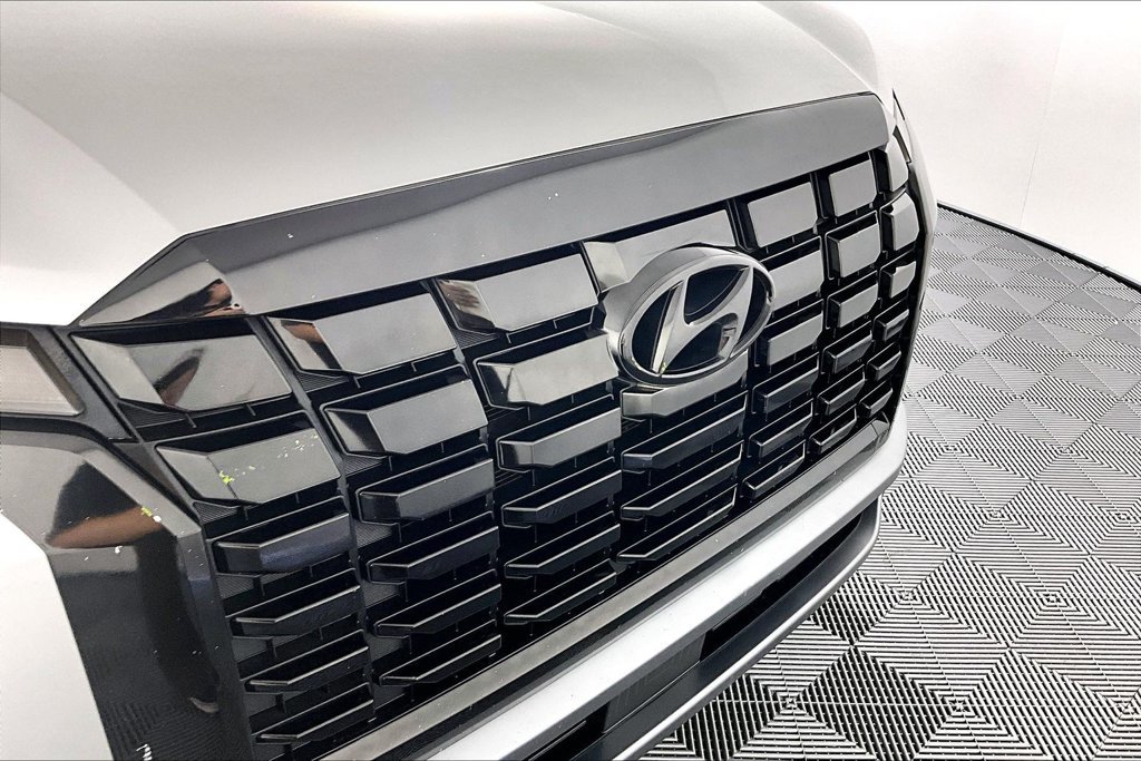 Used 2023 Hyundai Palisade SEL FWD image 31