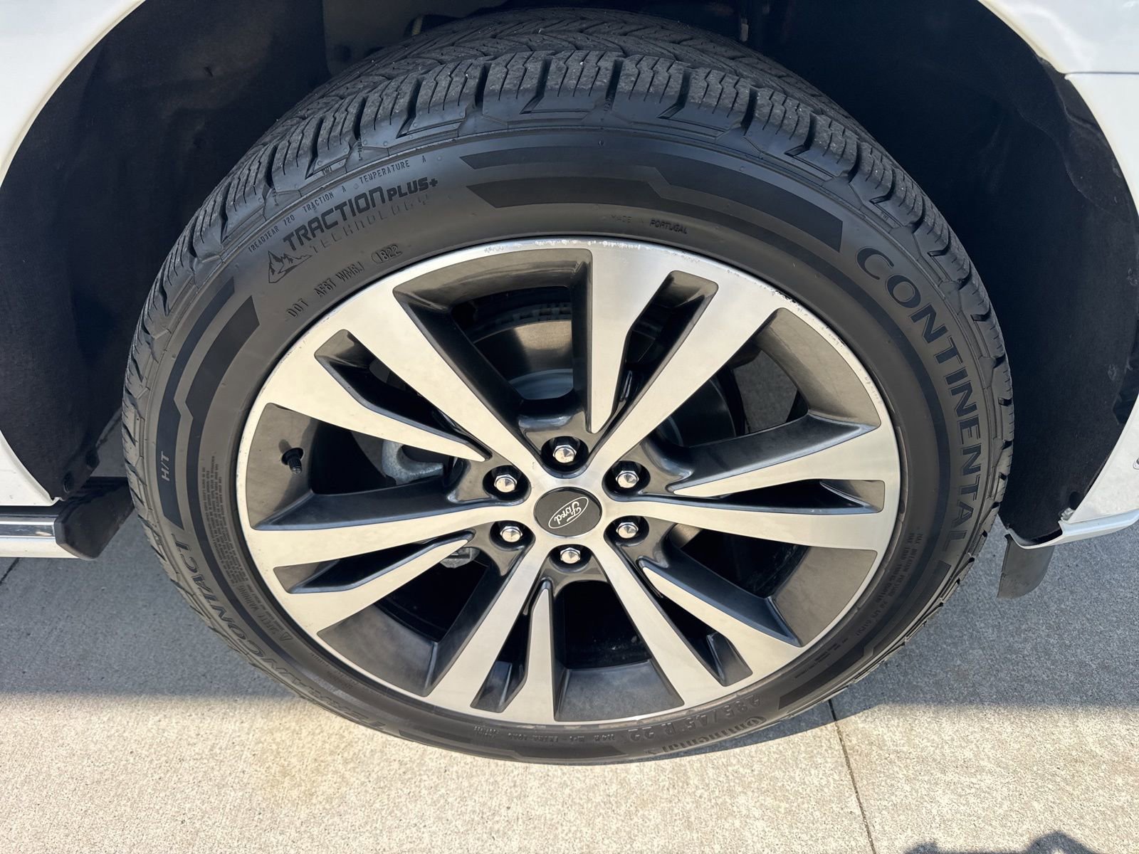 Certified 2021 Ford Expedition Platinum image 22