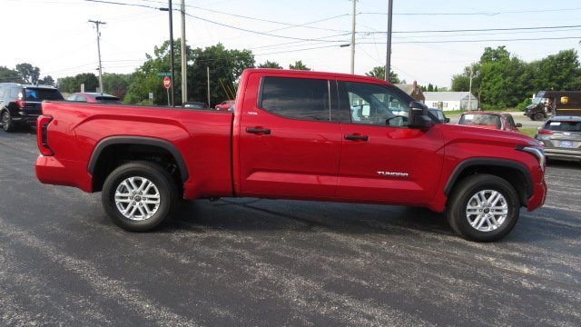 Used 2022 Toyota Tundra SR5 image 6