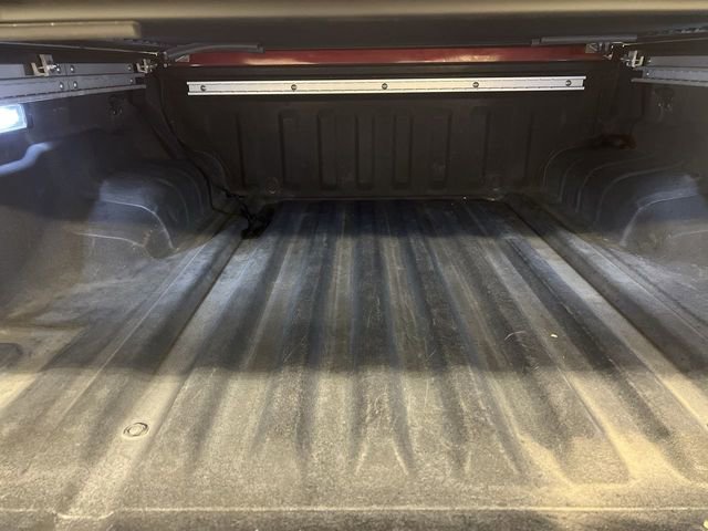 Used 2023 Nissan Frontier PRO-4X w/ Pro-4X Premium Package AWD/4WD image 19