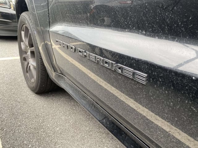Used 2020 Jeep Grand Cherokee High Altitude AWD/4WD image 11