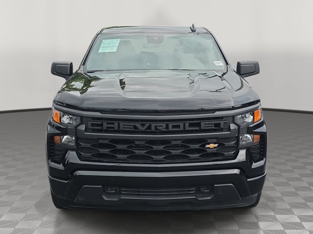 Used 2023 Chevrolet Silverado 1500 Custom RWD image 2
