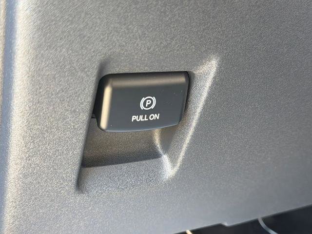 Certified 2025 Ford Expedition Tremor image 28