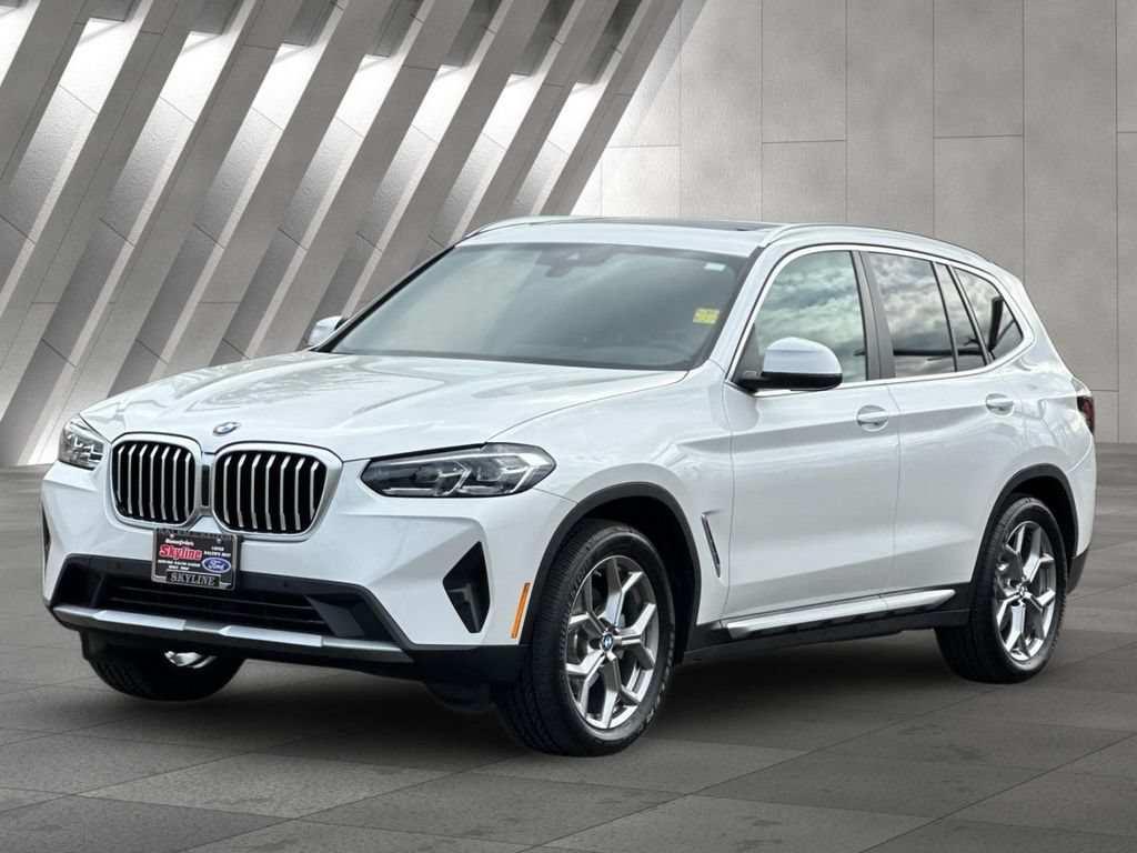Used 2024 BMW X3 xDrive30i w/ Premium Package AWD/4WD image 7