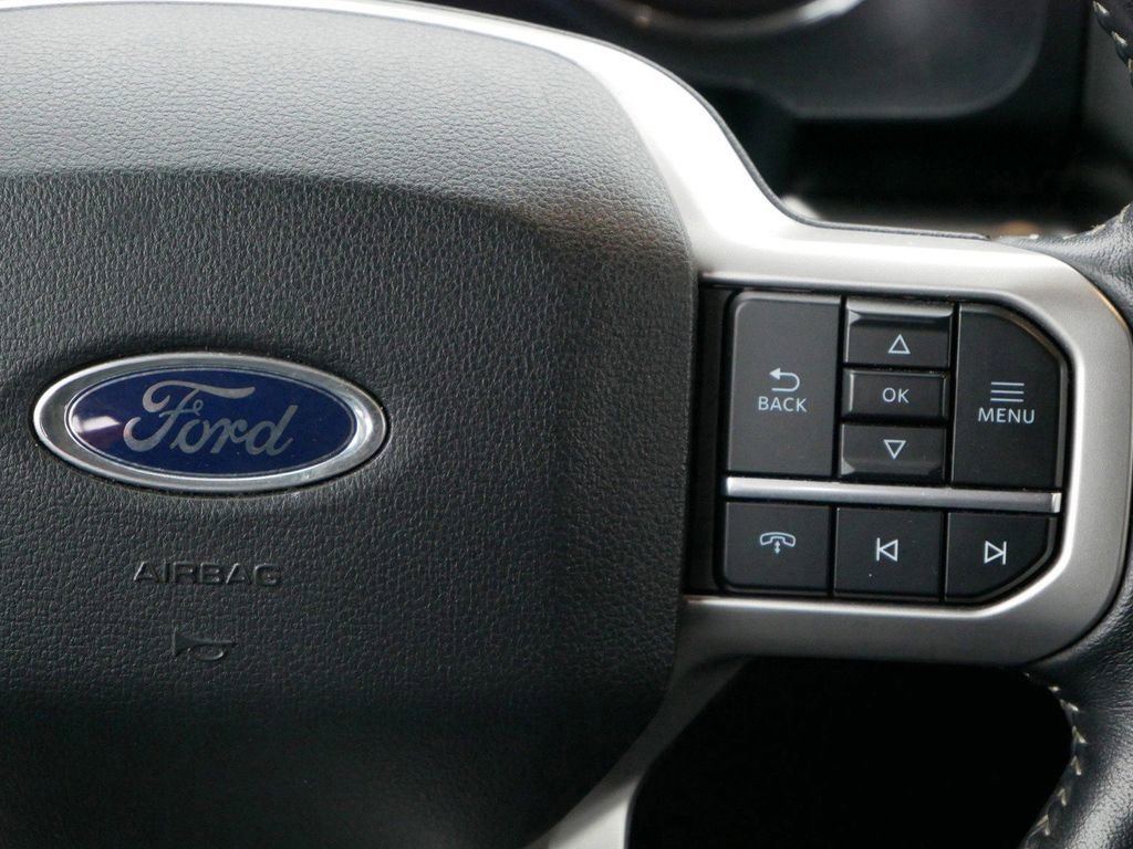 Certified 2024 Ford Expedition Max XLT image 18