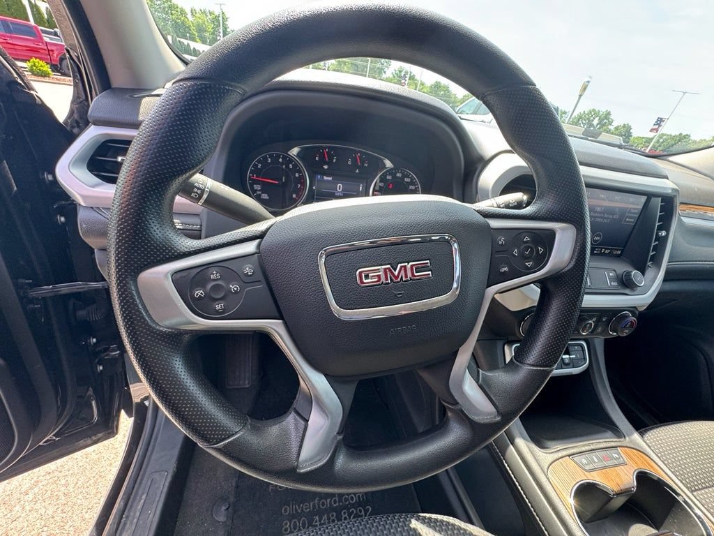 Used 2023 GMC Acadia SLE w/ Driver Convenience Package FWD image 34