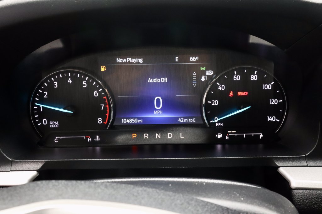 Certified 2022 Ford Explorer XLT w/ Equipment Group 202A AWD/4WD image 28