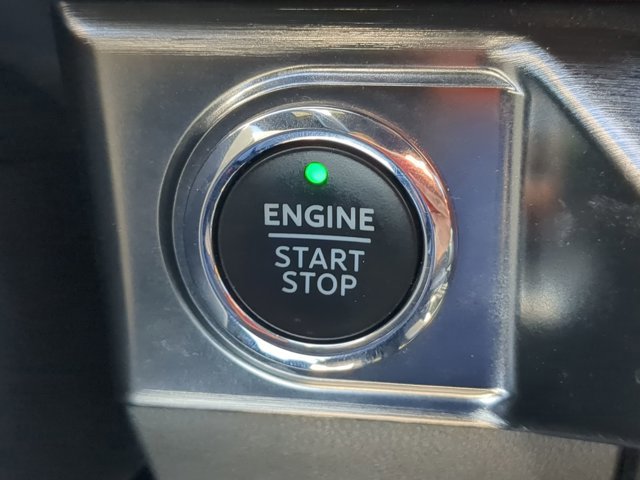 Certified 2023 Ford F150 Lariat w/ Equipment Group 502A High image 28