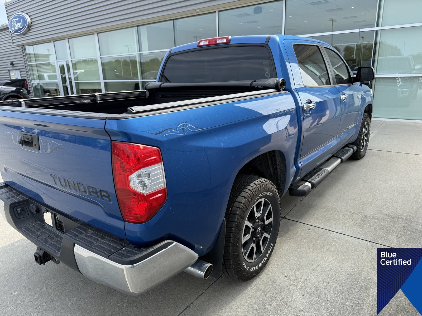 Used 2018 Toyota Tundra Limited AWD/4WD image 3