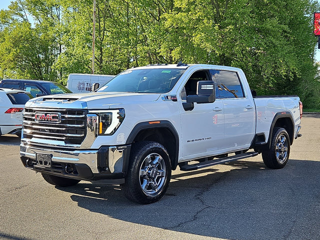 Used 2025 GMC Sierra 2500 SLE w/ SLE Value Package; AWD/4WD image 5