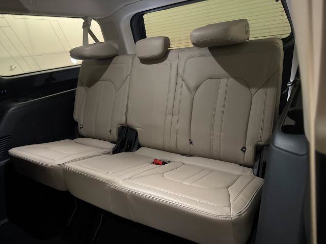 Certified 2024 Ford Expedition Max Limited RWD image 27