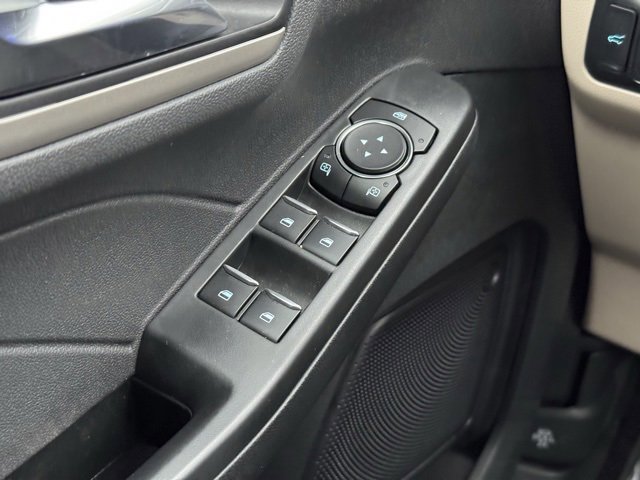 Certified 2022 Ford Escape SEL w/ Technology Package image 35