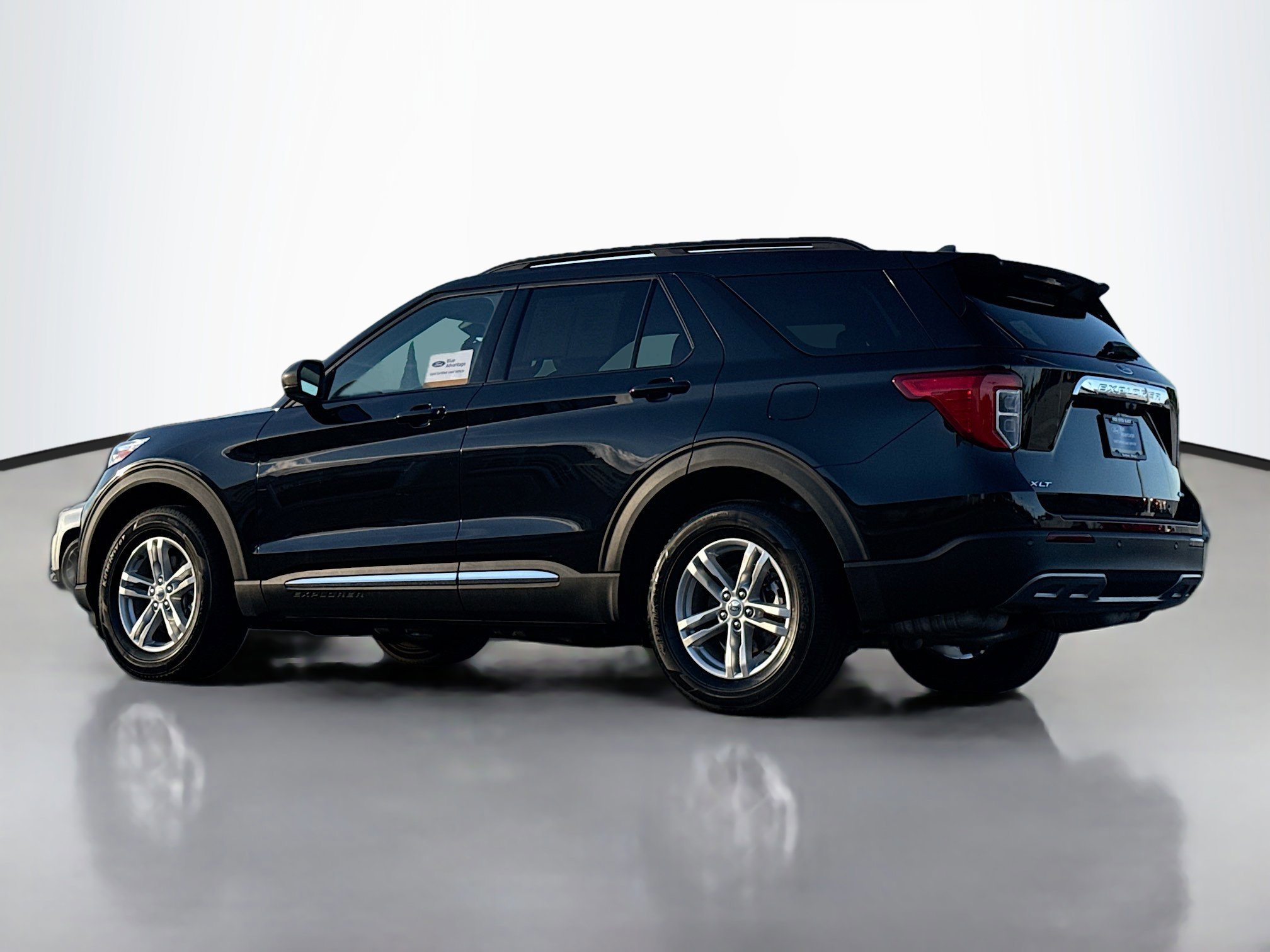 Certified 2023 Ford Explorer XLT w/ Equipment Group 202A image 2