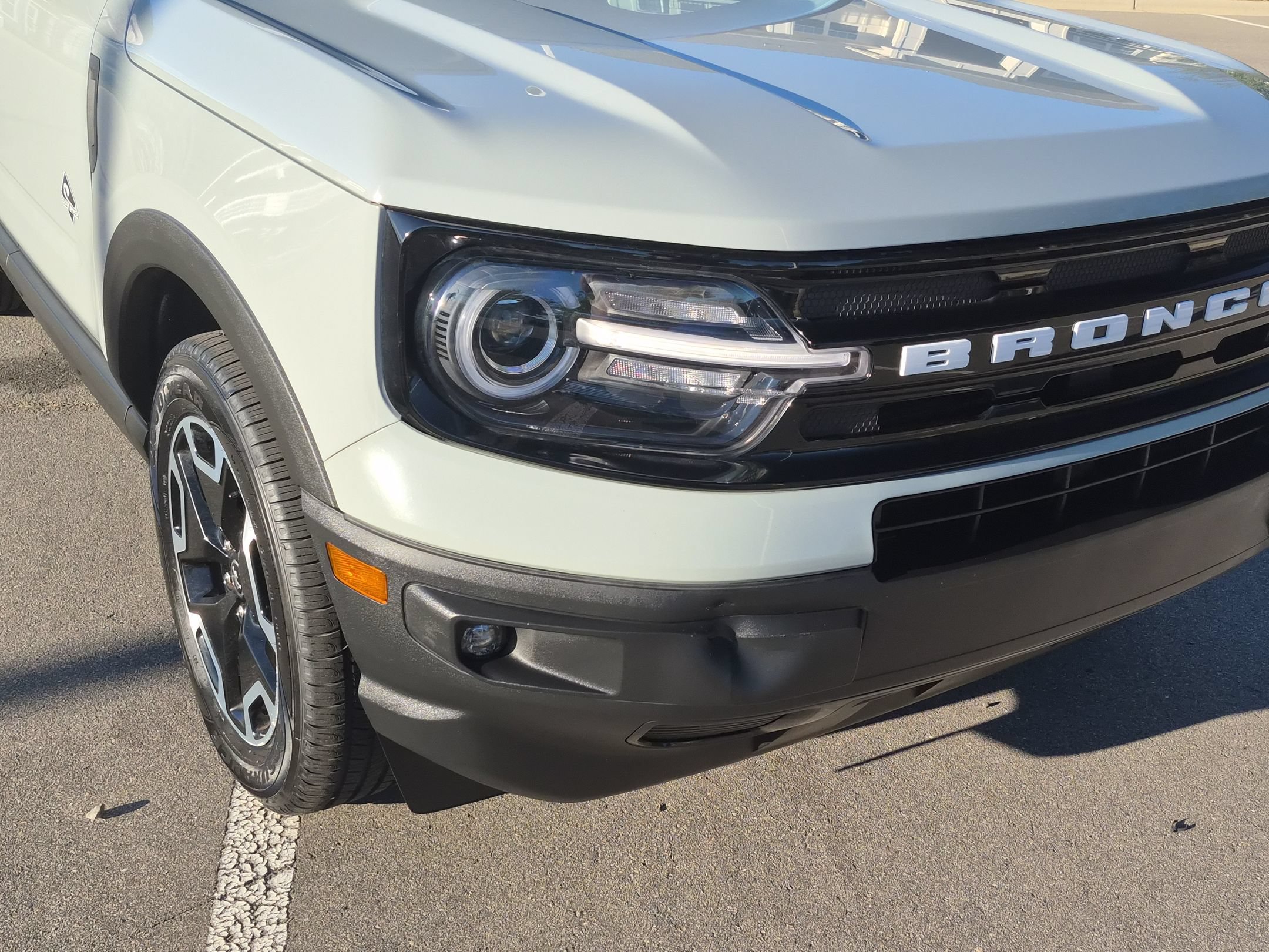 Certified 2022 Ford Bronco Sport Outer Banks AWD/4WD image 10