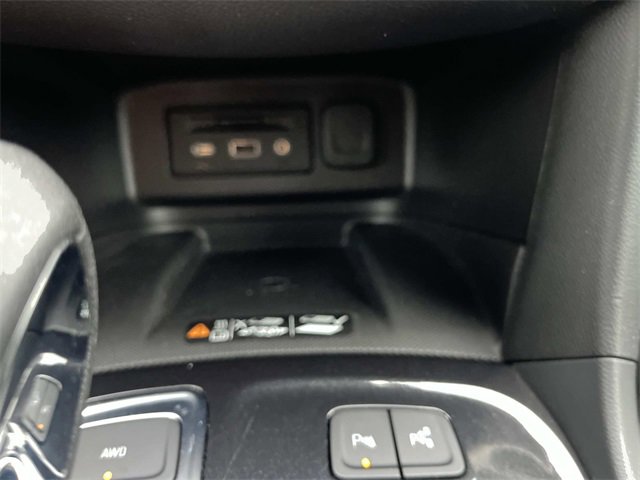 Used 2024 Chevrolet Equinox Premier image 35