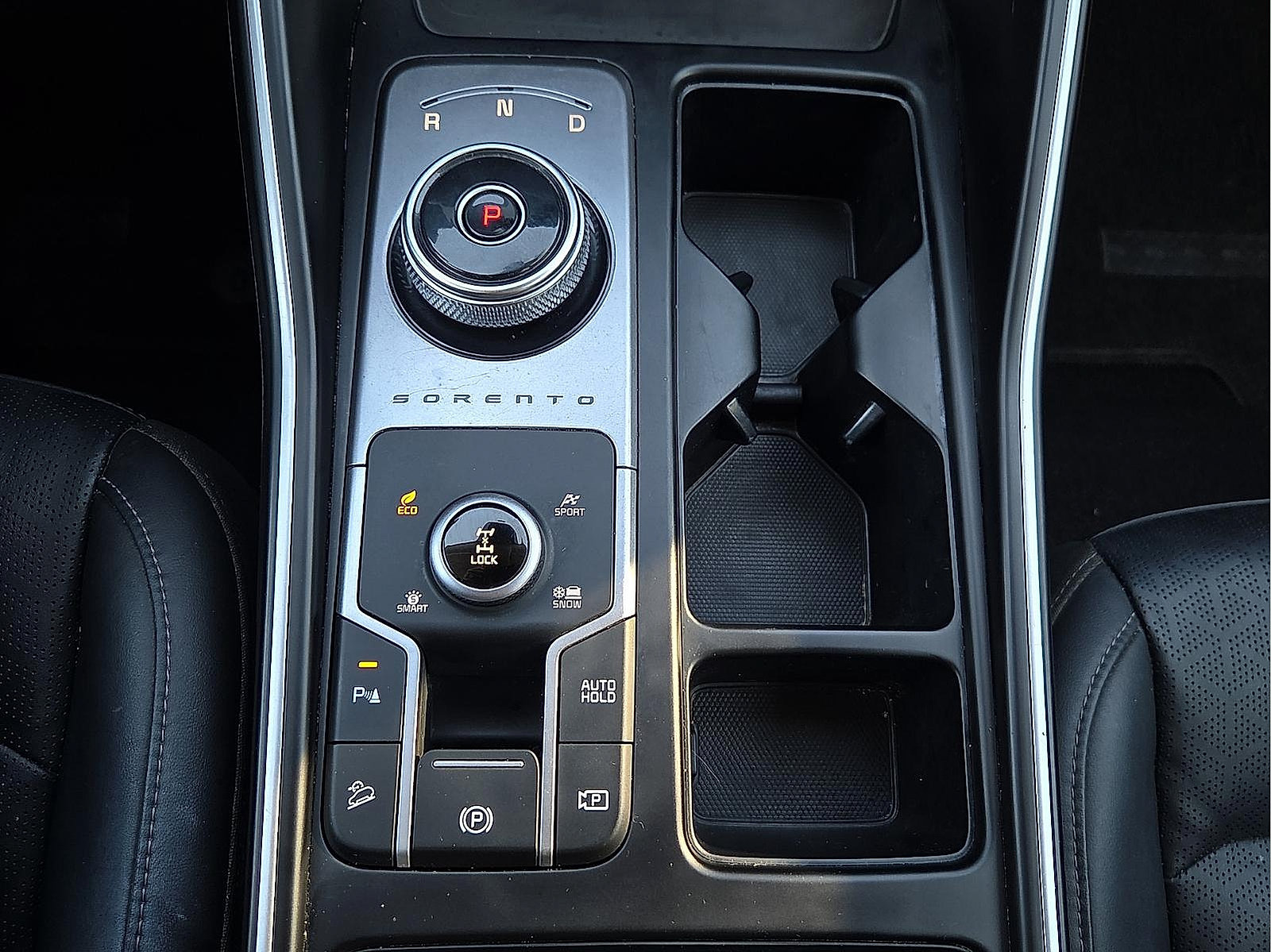 Used 2023 Kia Sorento EX AWD/4WD image 17