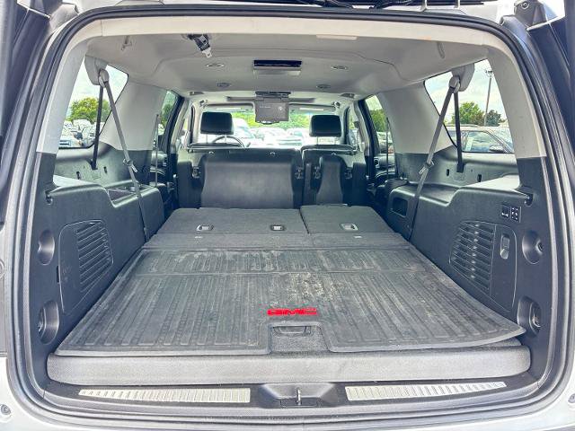 Used 2019 GMC Yukon XL SLT w/ Open Road Package RWD image 16