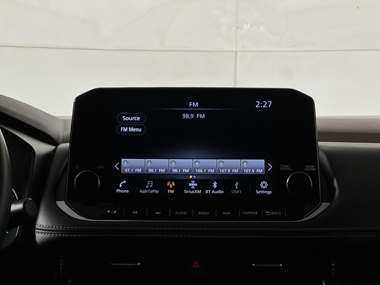 Used 2023 Nissan Rogue SL w/ SL Premium Package AWD/4WD image 18