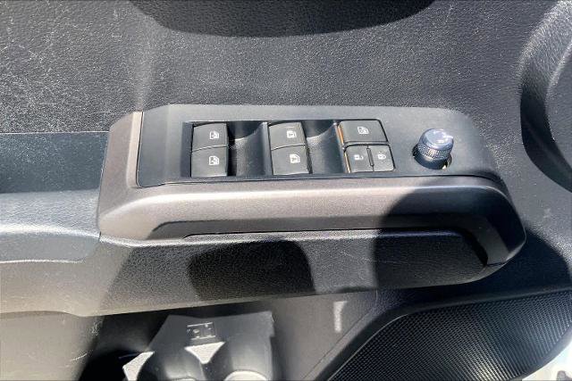 Used 2022 Toyota Tacoma TRD Off-Road AWD/4WD image 36