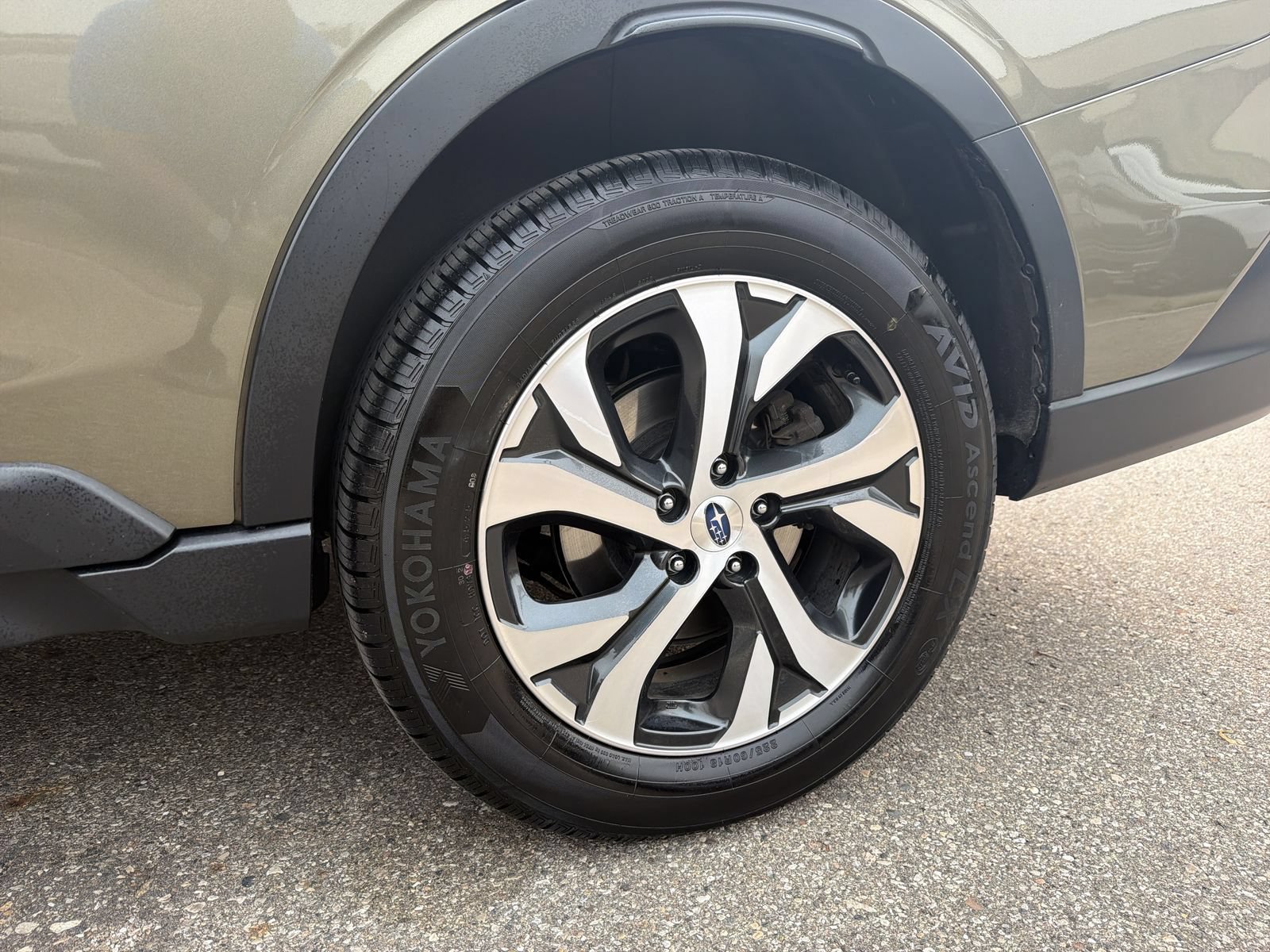 Used 2022 Subaru Outback Limited AWD/4WD image 16