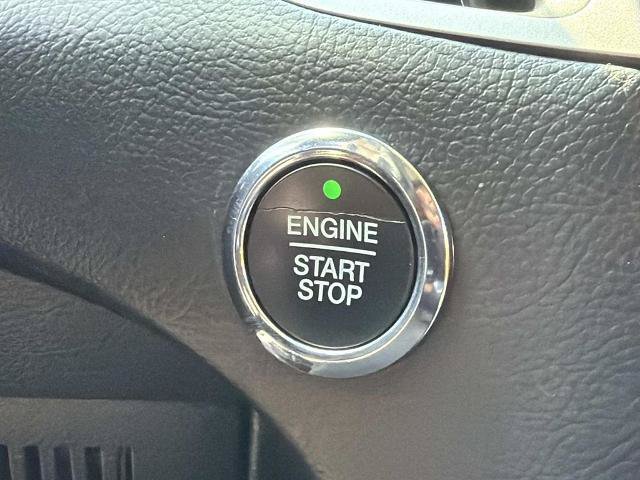 Certified 2018 Ford Edge SEL FWD image 32