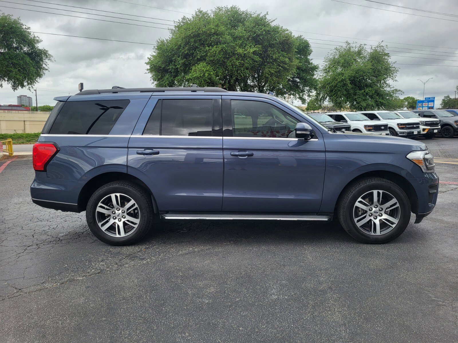 Certified 2023 Ford Expedition XLT image 2