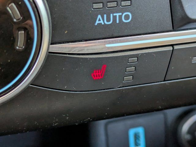 Certified 2020 Ford Escape SEL image 29