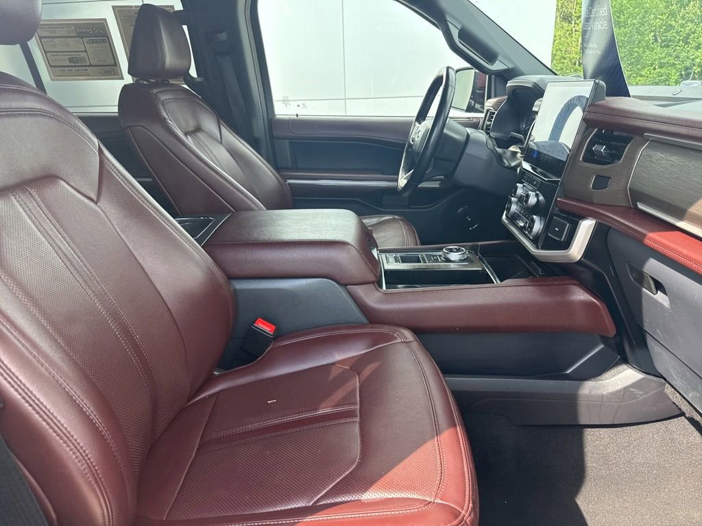 Certified 2024 Ford Expedition Limited RWD image 34