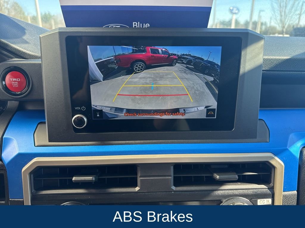 Used 2024 Toyota Tacoma TRD Off-Road image 18