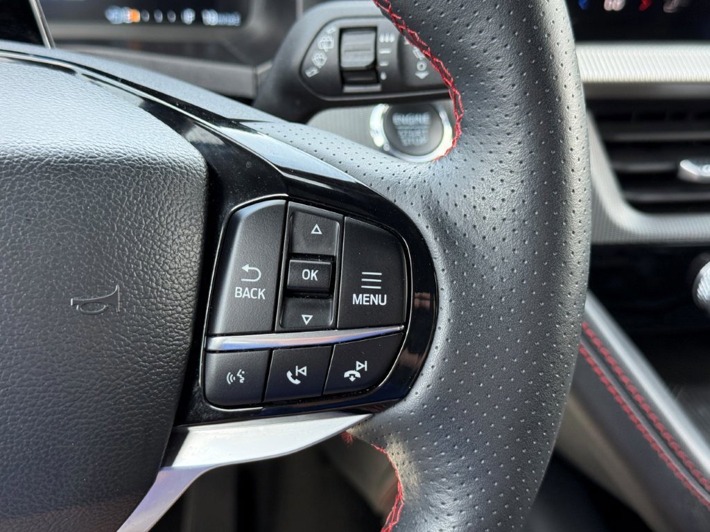 Certified 2025 Ford Explorer ST-Line w/ ST-Line Street Pack image 39