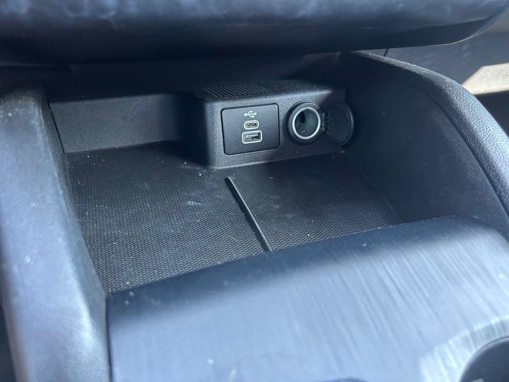 Certified 2025 Ford Escape Active FWD image 23