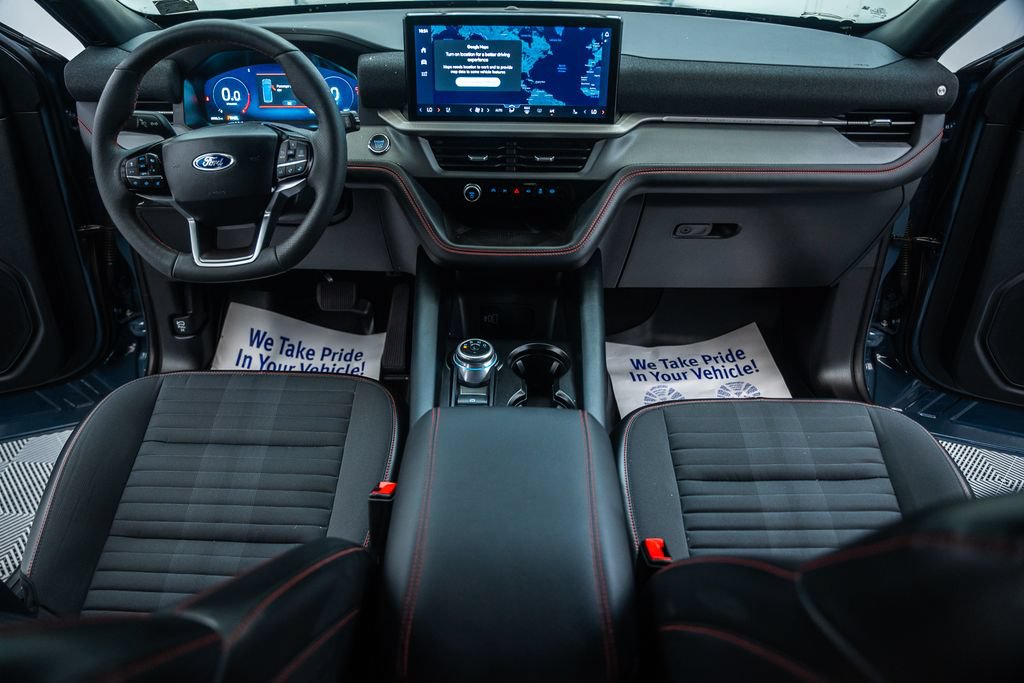 Certified 2026 Ford Explorer ST-Line w/ ST-Line Street Pack AWD/4WD image 23