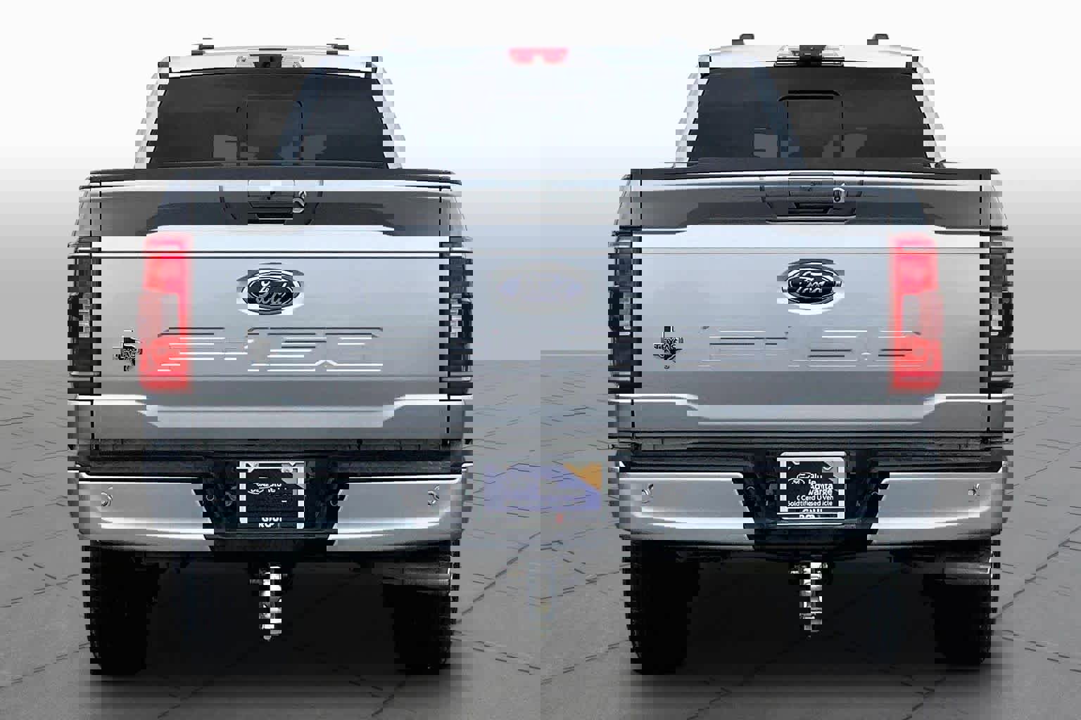 Certified 2021 Ford F150 XLT w/ Equipment Group 302A High image 3