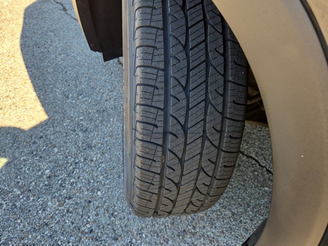 Used 2019 Hyundai Santa Fe SE FWD image 25