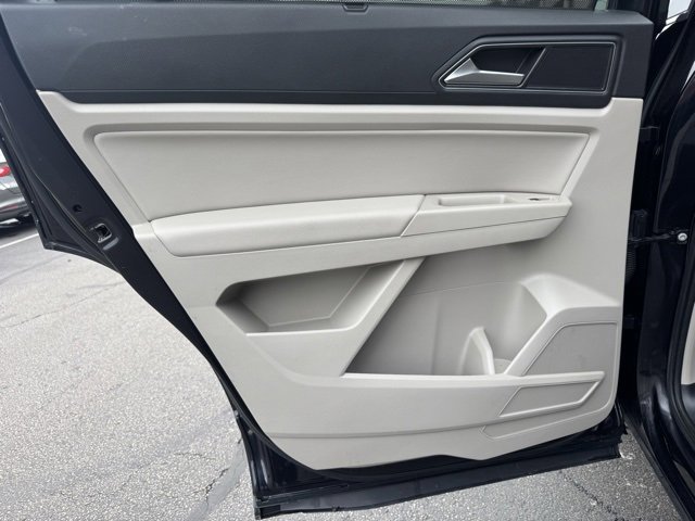 Used 2019 Volkswagen Atlas SE w/ Towing Package image 27