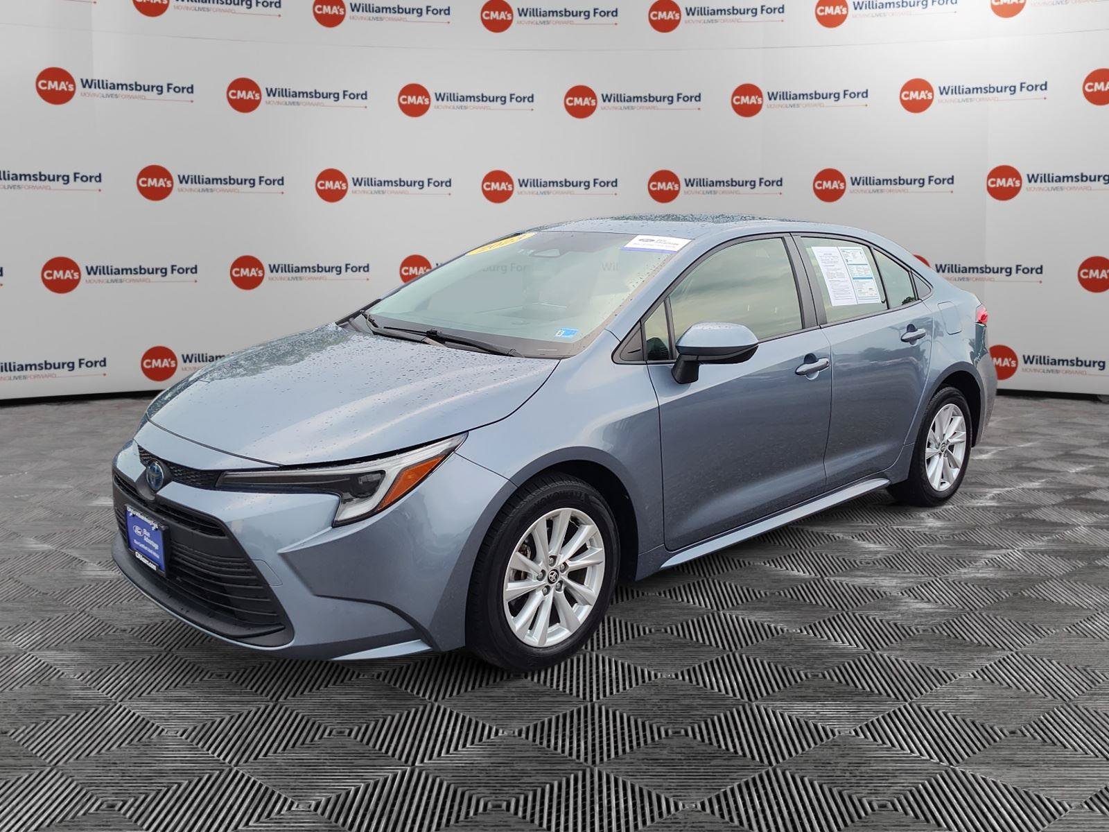 Used 2023 Toyota Corolla LE w/ LE Convenience Package