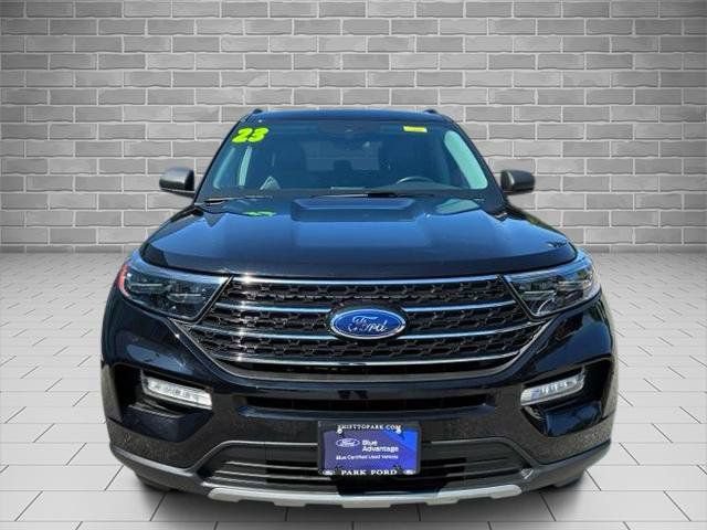 Certified 2023 Ford Explorer XLT w/ Equipment Group 202A AWD/4WD image 2