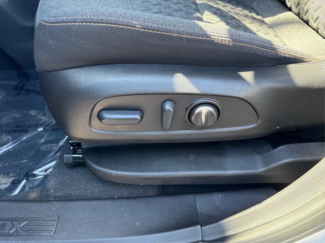 Used 2022 Chevrolet Equinox LT AWD/4WD image 17