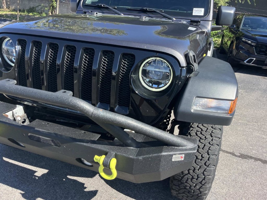Used 2021 Jeep Wrangler Sport AWD/4WD image 11