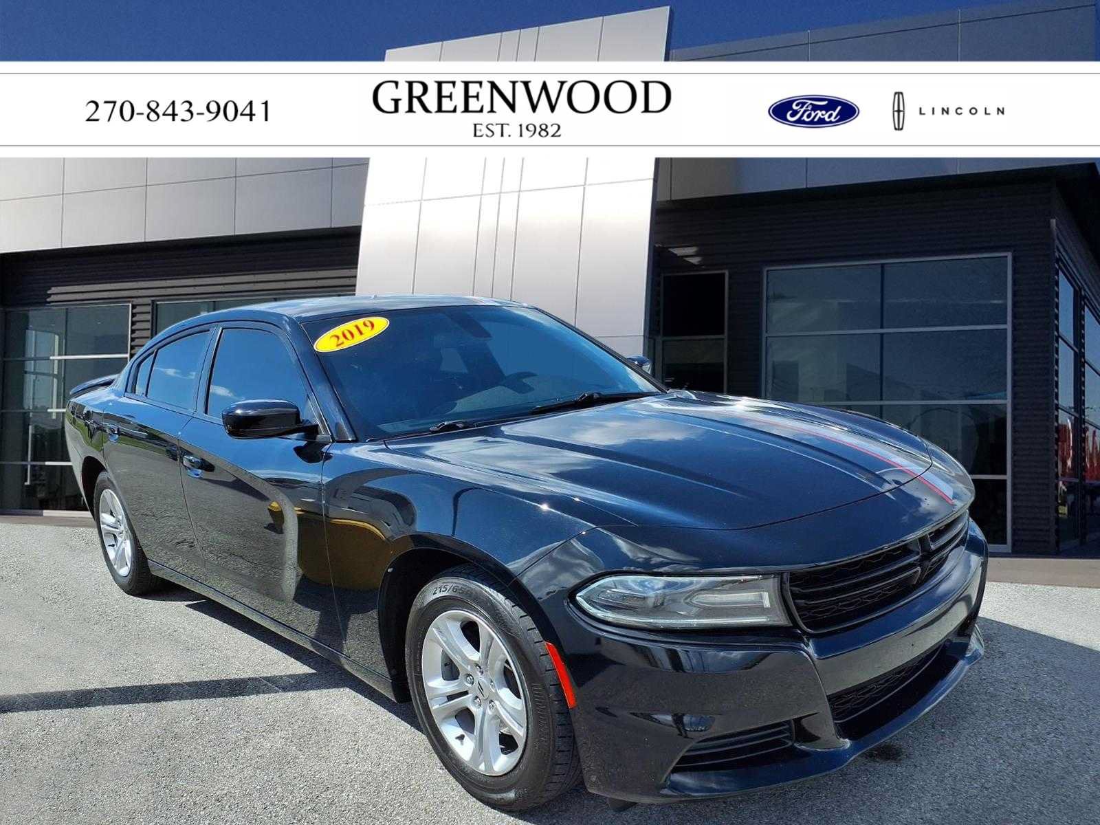 Used 2019 Dodge Charger SXT w/ Leather Interior Group RWD image 1